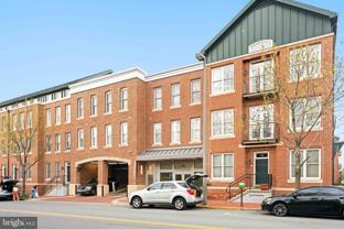 35 E All Saints St - Photo 1 of 1