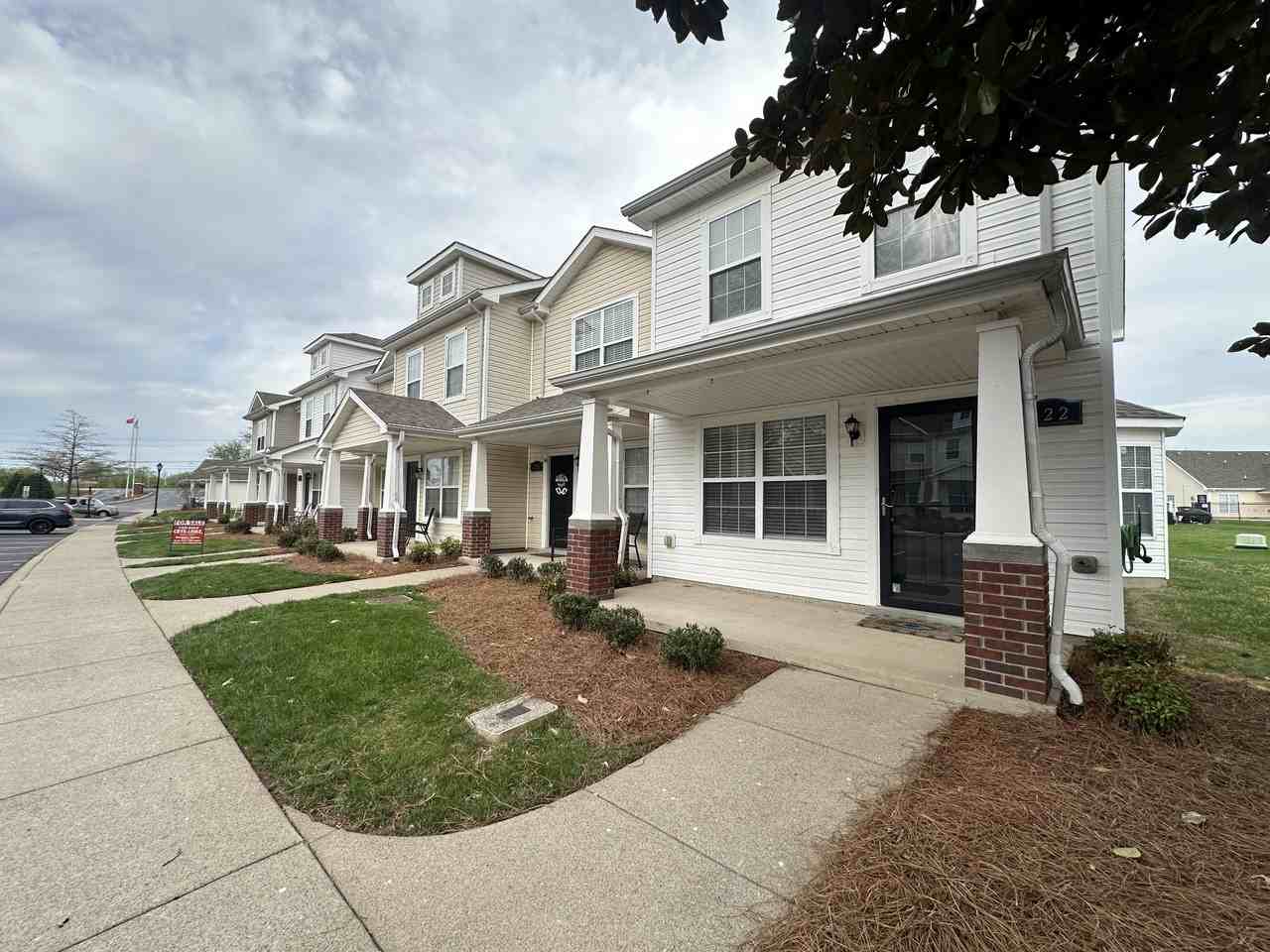 122 Alexander Blvd #1 - Photo 2 of 19