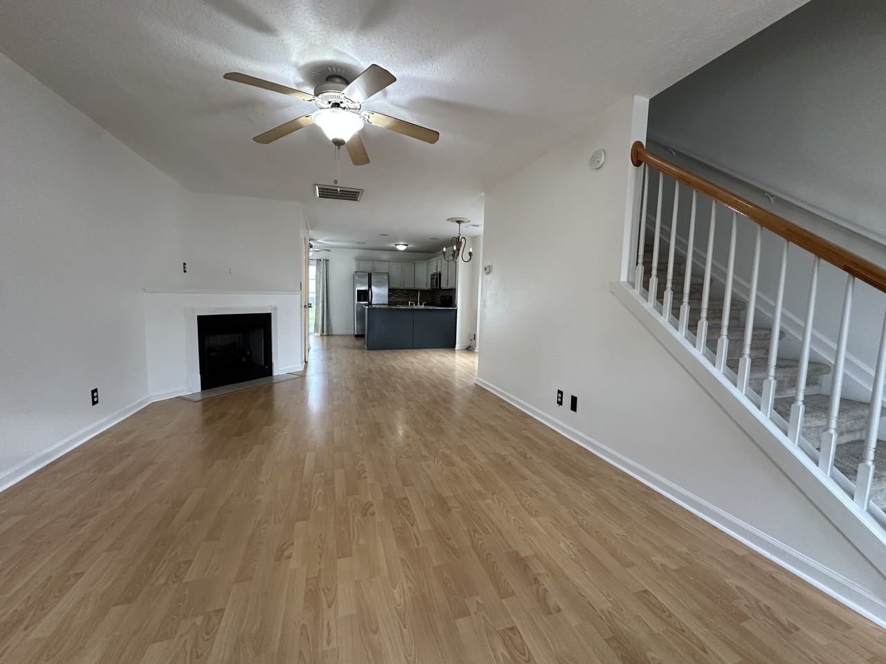 122 Alexander Blvd #1 - Photo 4 of 19