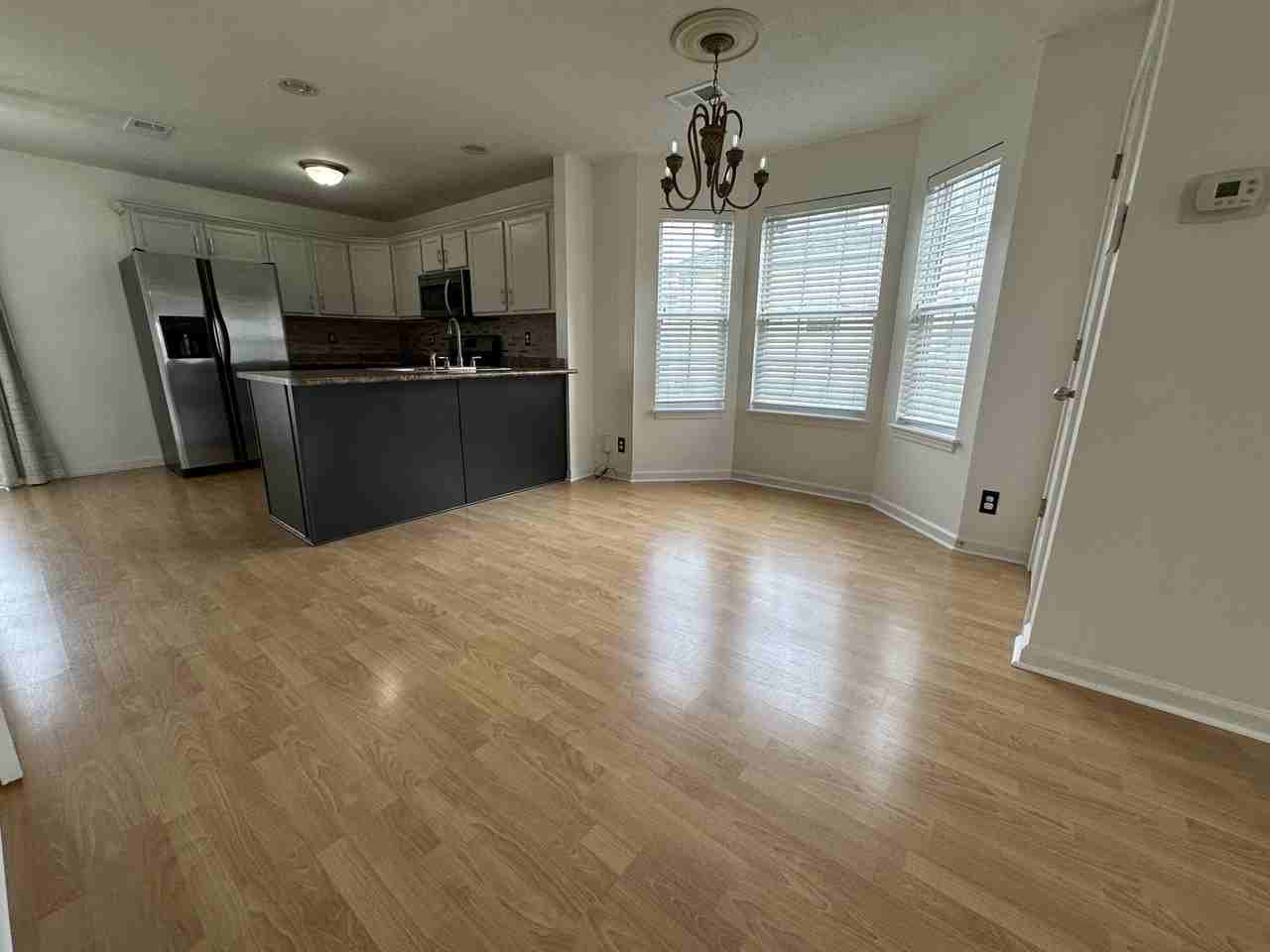 122 Alexander Blvd #1 - Photo 5 of 19