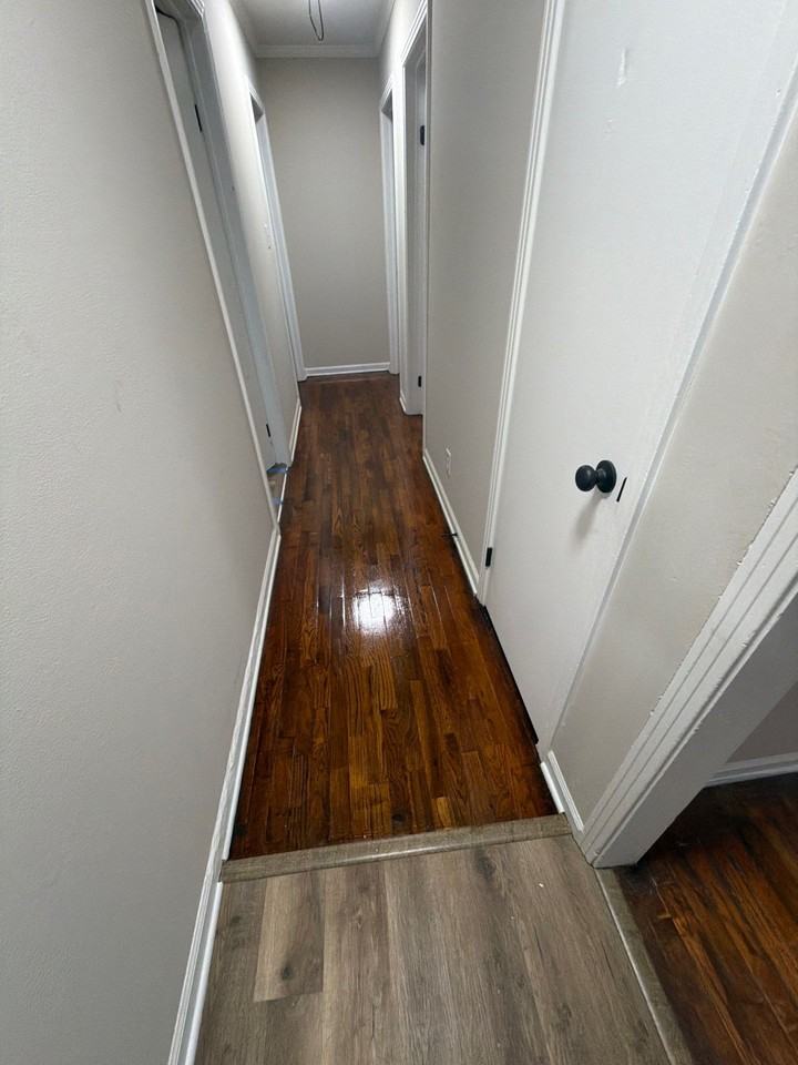 916 Greenwood St #1 - Photo 4 of 8