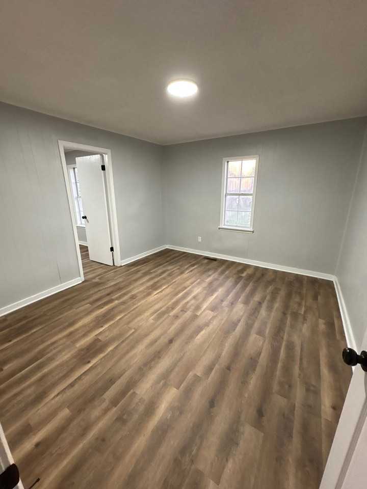 951 Norris St #1 - Photo 5 of 9