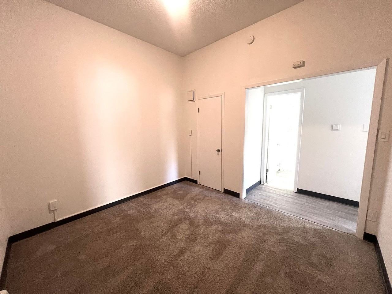 1119 2nd St Sw #2 - Photo 6 of 15