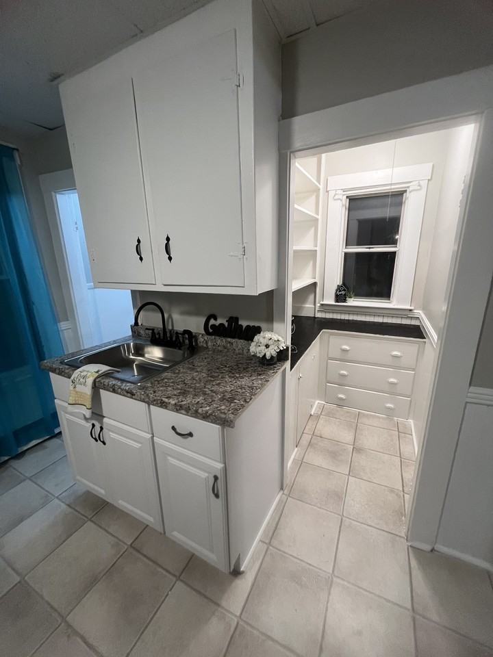 349 Main St #2 - Photo 3 of 11