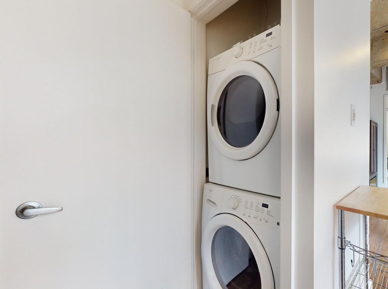 454 Rue De La Gauchetière O #907 - Photo 6 of 30