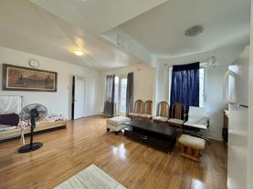 349 Boul Graham #16 - Photo 1 of 1