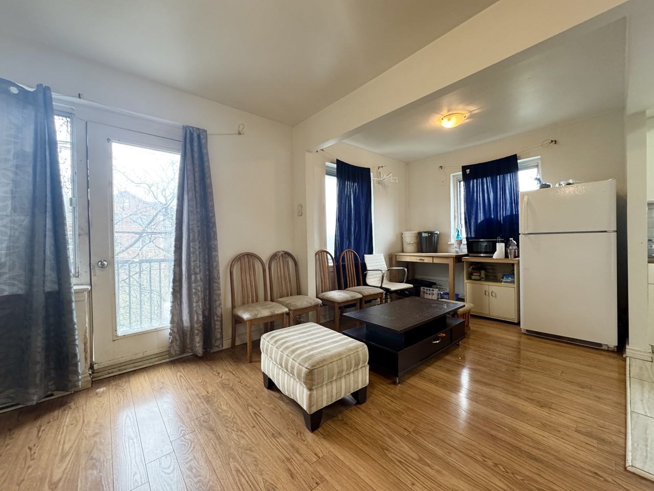 349 Boul Graham #16 - Photo 4 of 7