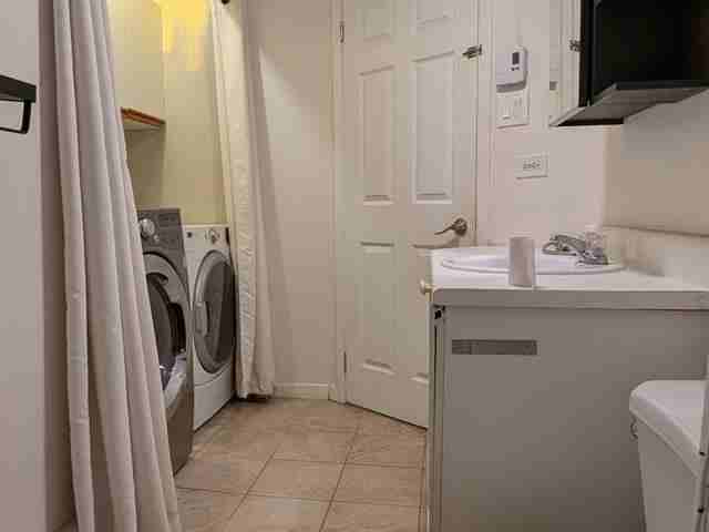 380 Rue Null - Photo 3 of 16