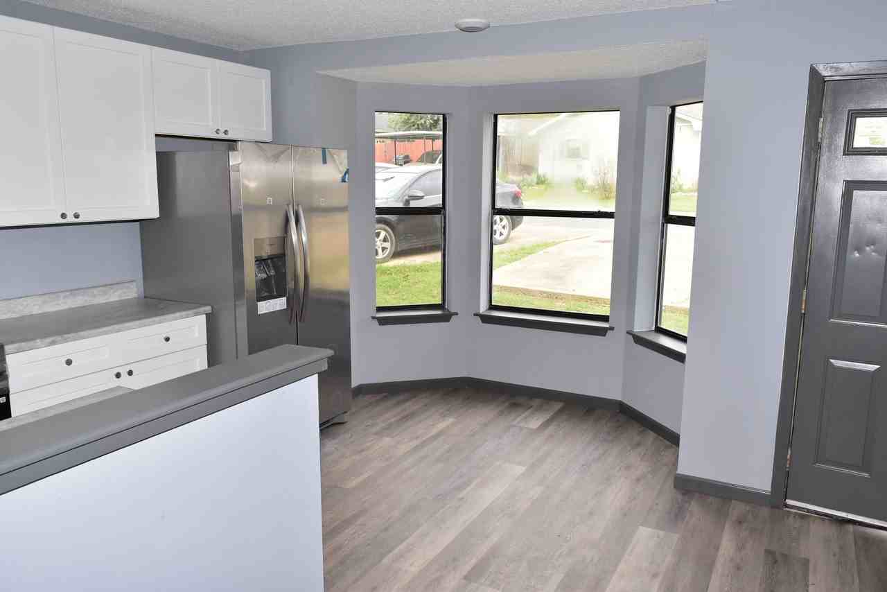 153 Rockyreef Cir #1 - Photo 3 of 3