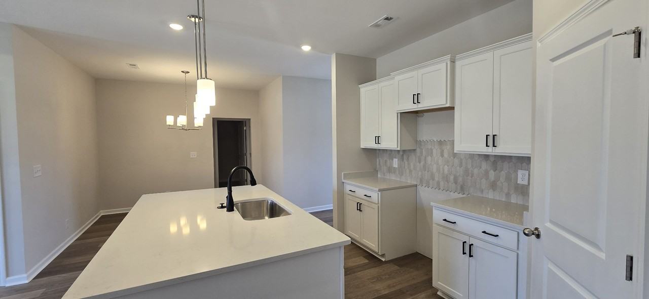 5113 Pace Park Cir #1 - Photo 3 of 10