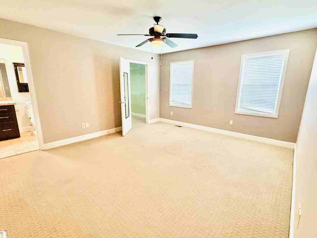 715 Holland Ave #1 - Photo 7 of 9