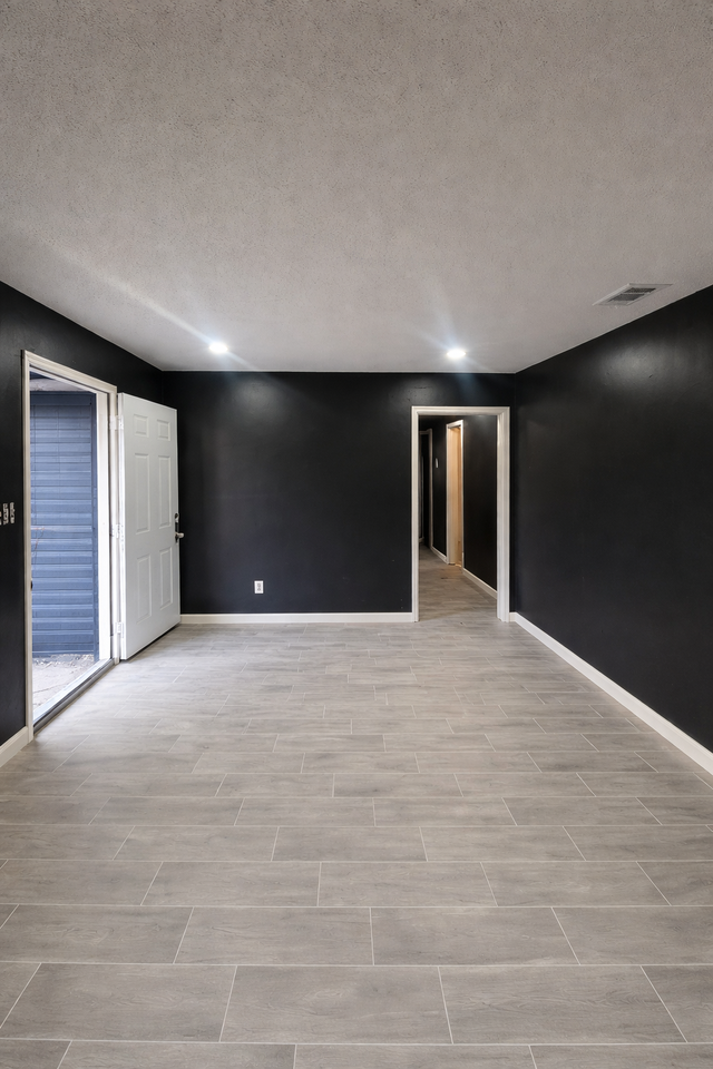 2801 Alvin Ave #1 - Photo 3 of 7