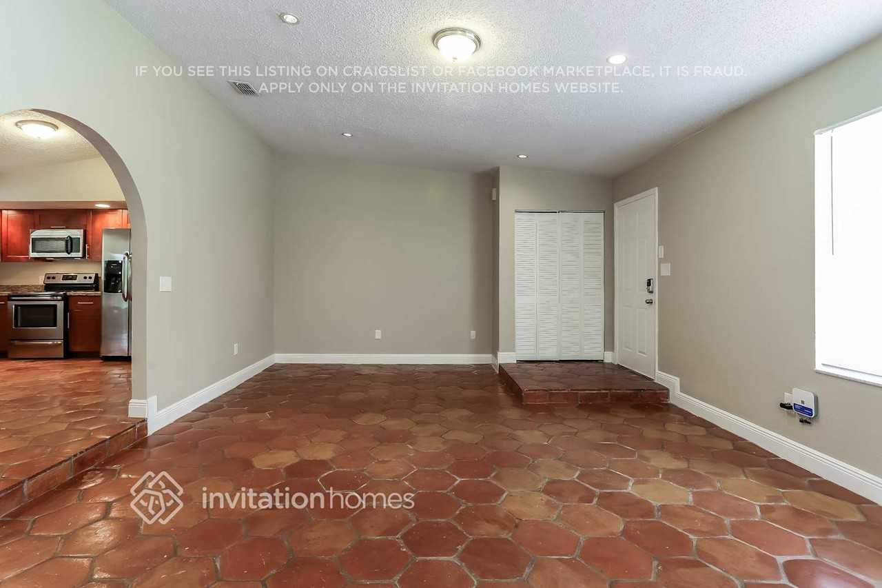 21332 Sw 97th Pl - Photo 2 of 14