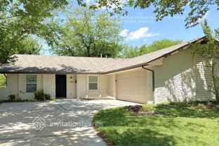 425 Birchwood Dr - Photo 1 of 1