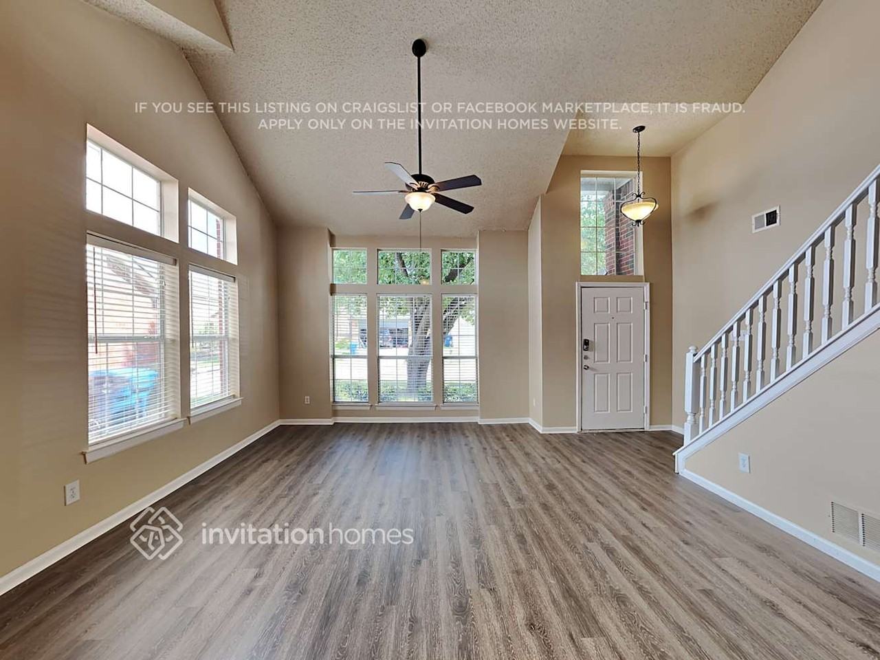 2529 Windchase Dr - Photo 4 of 22