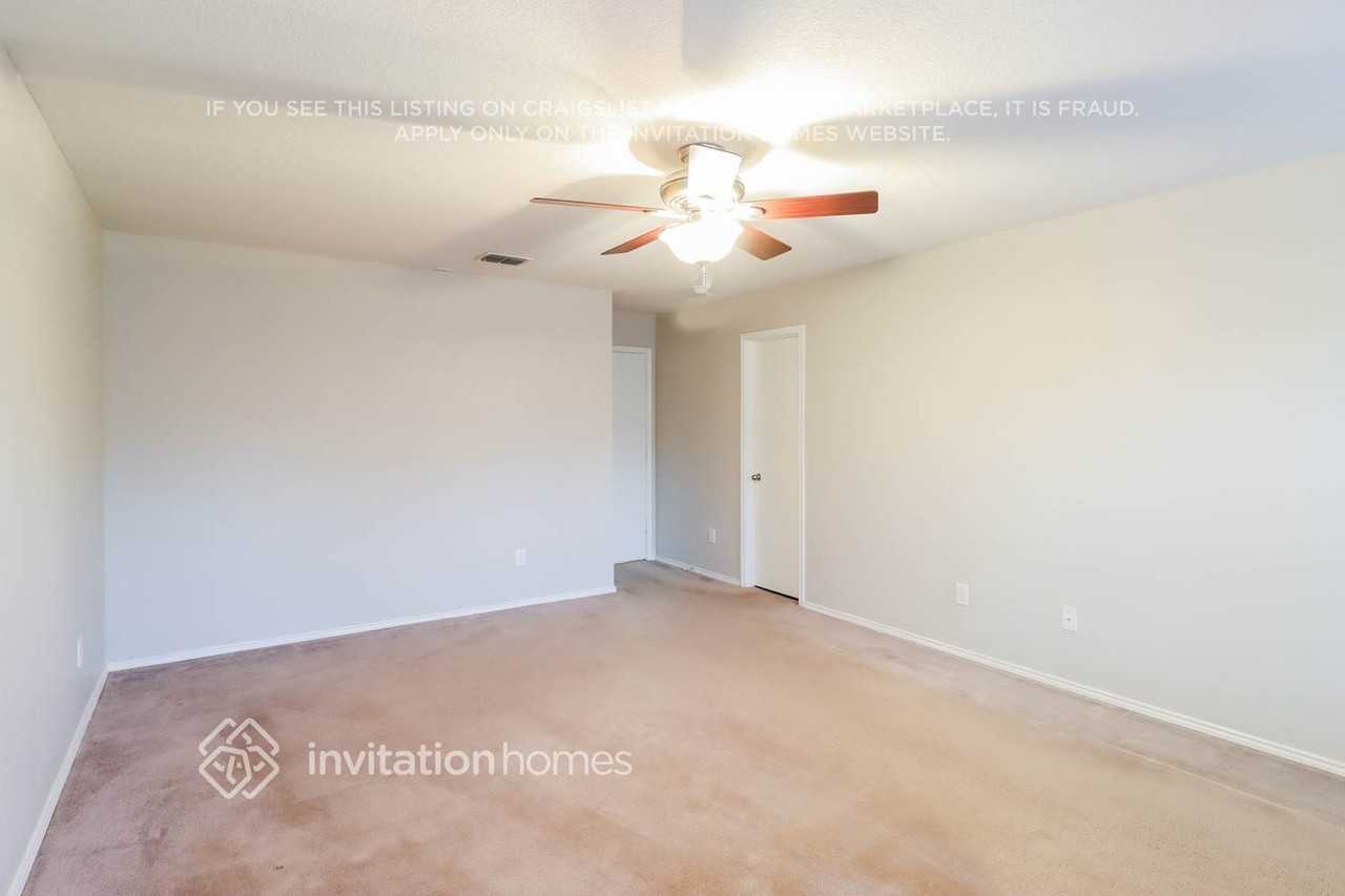 769 San Felipe Trl - Photo 7 of 11