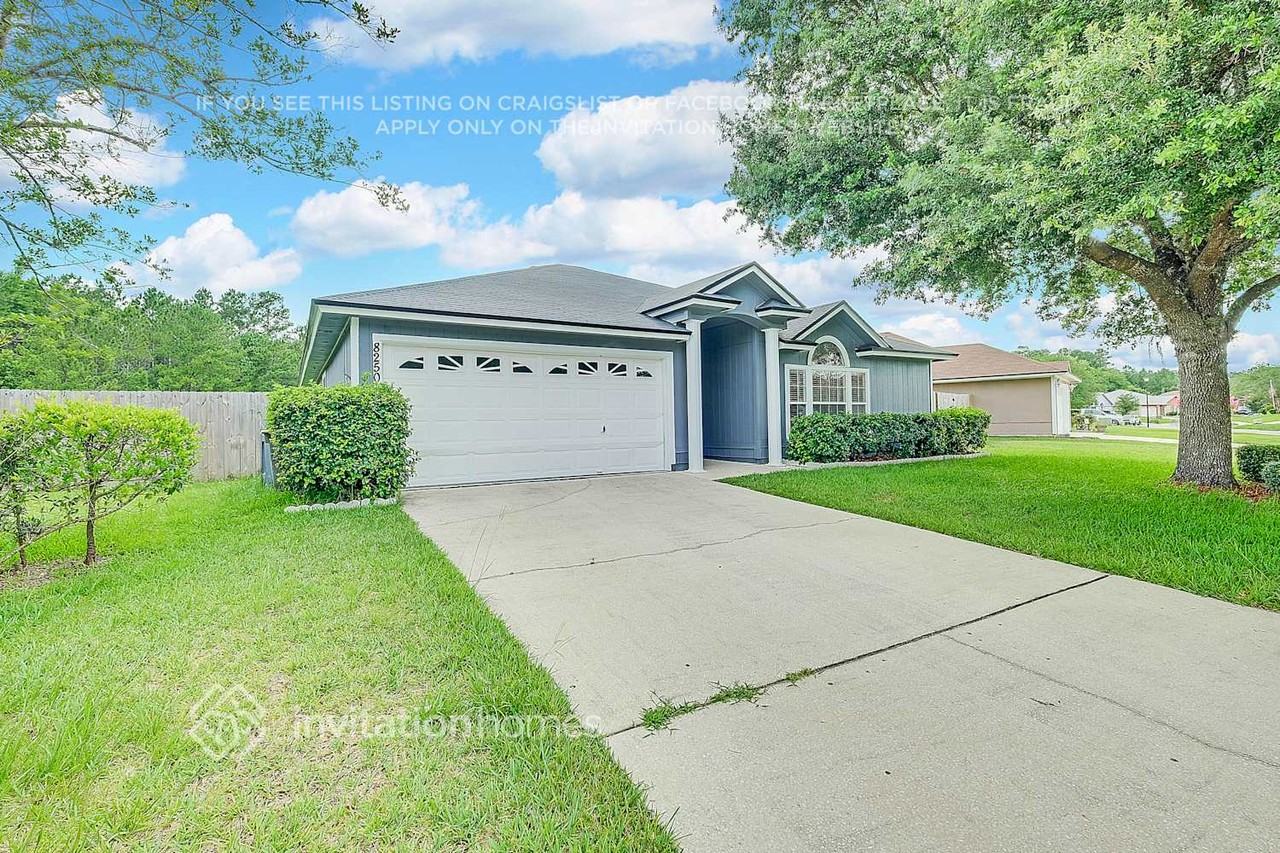 8250 Rocky Creek Dr - Photo 4 of 27