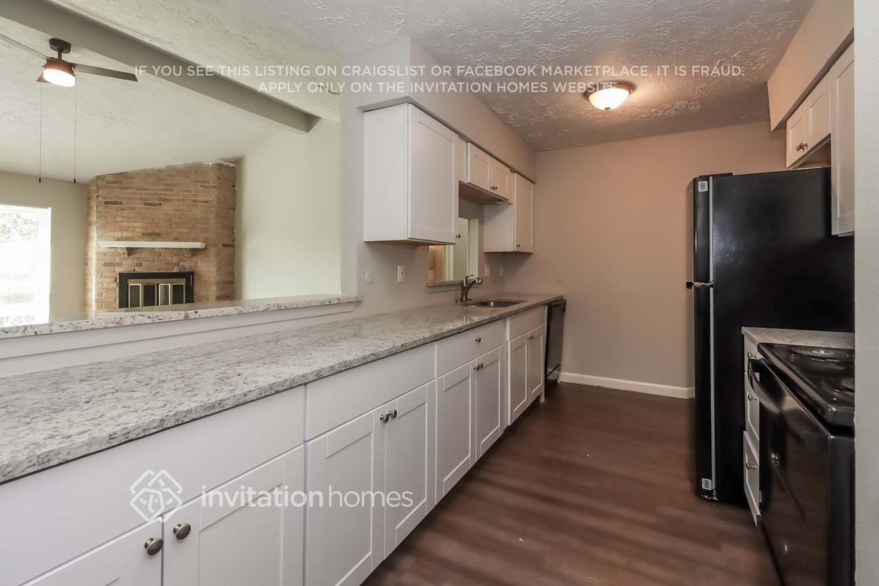 23435 Verngate Dr - Photo 5 of 16