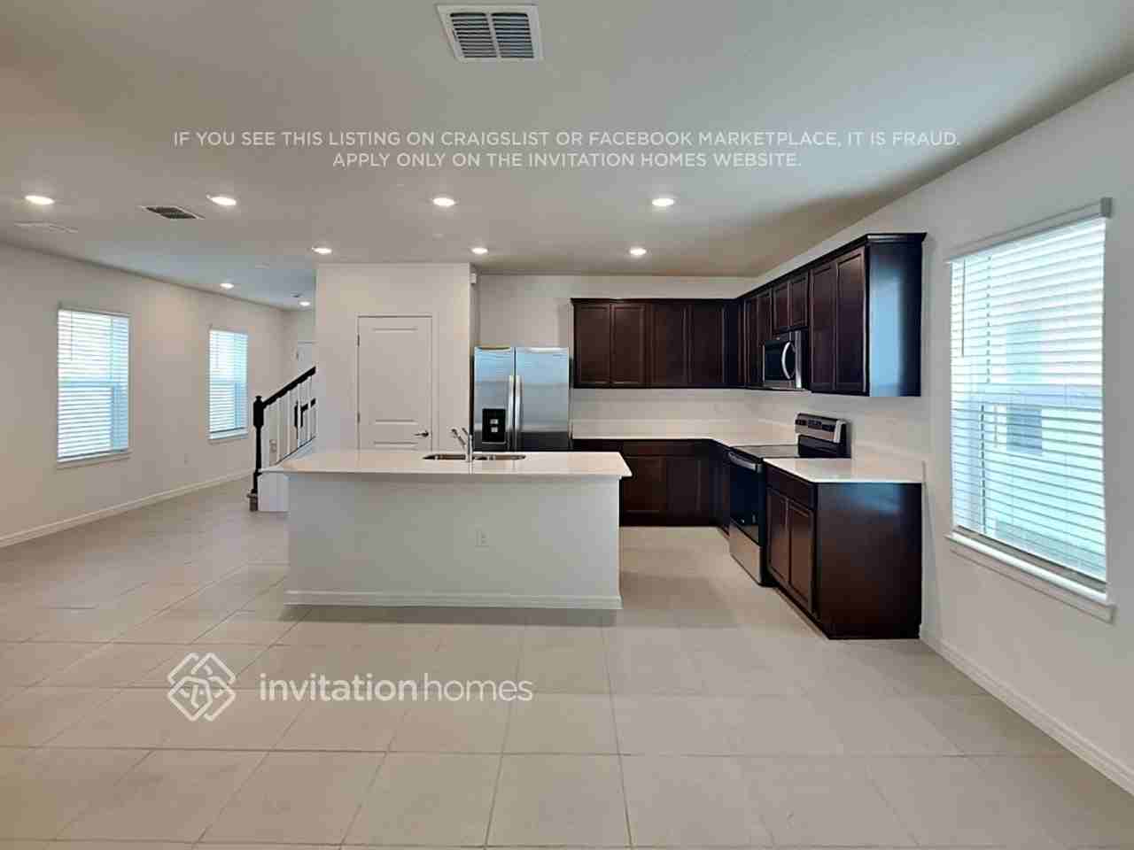 1891 Tohoqua Blvd - Photo 7 of 30