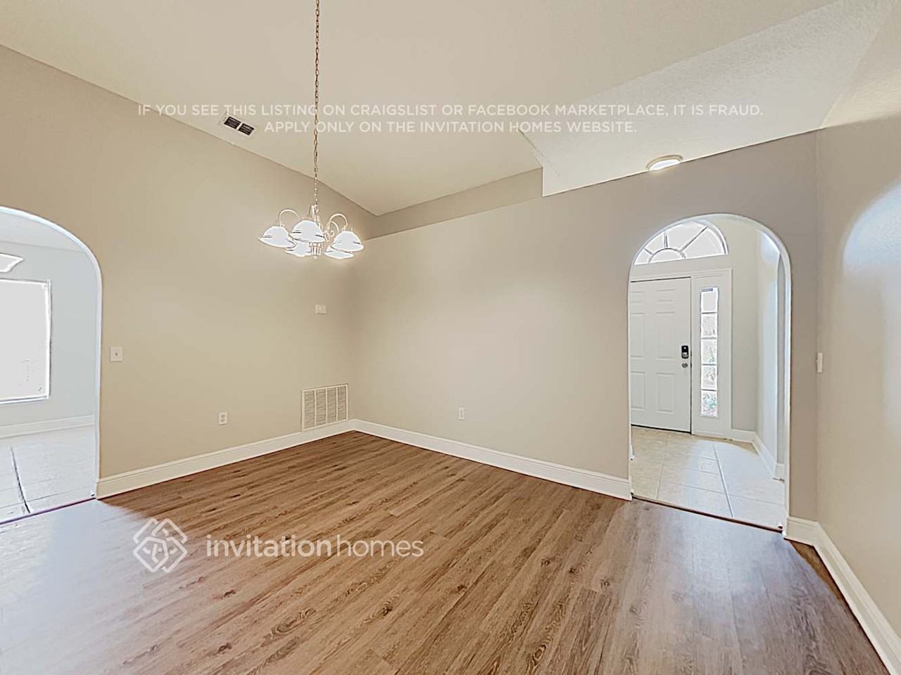 3260 Erskine Dr - Photo 5 of 17