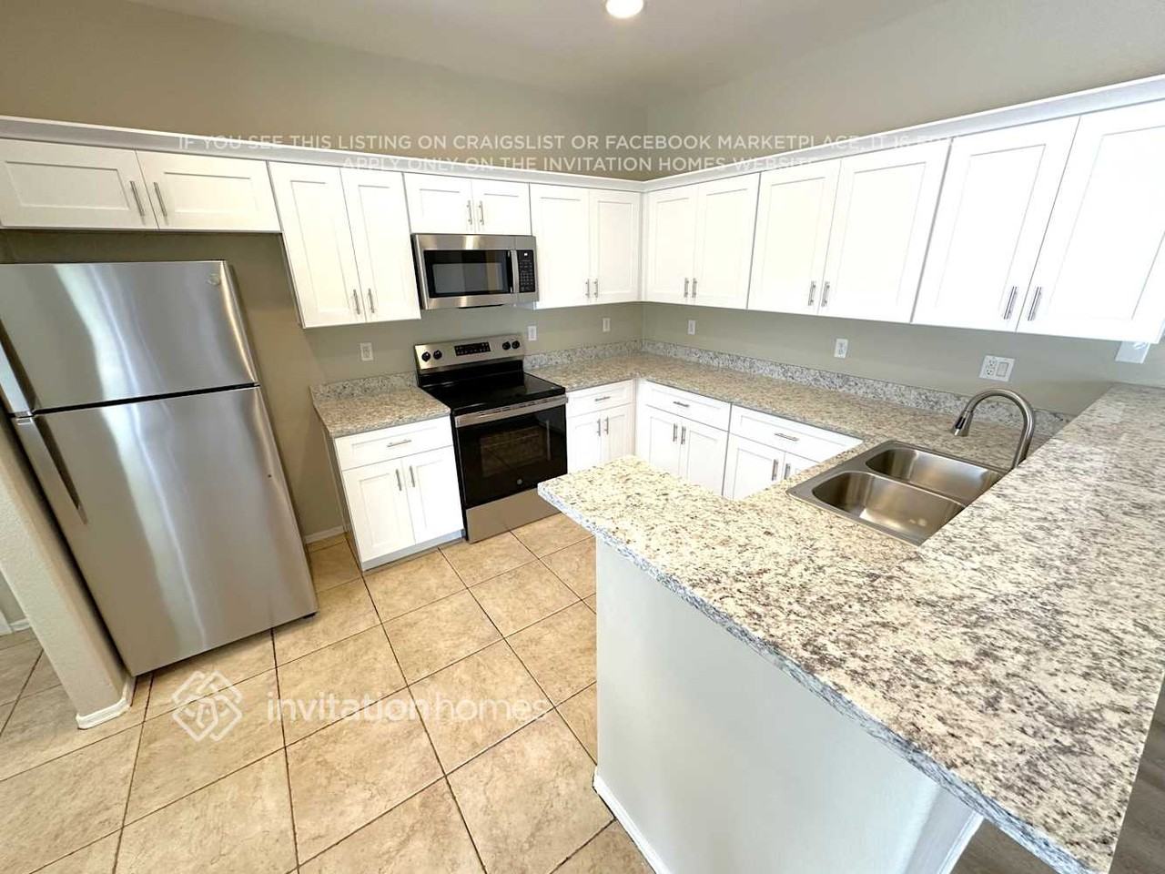 7211 S 8th Ter - Photo 5 of 15