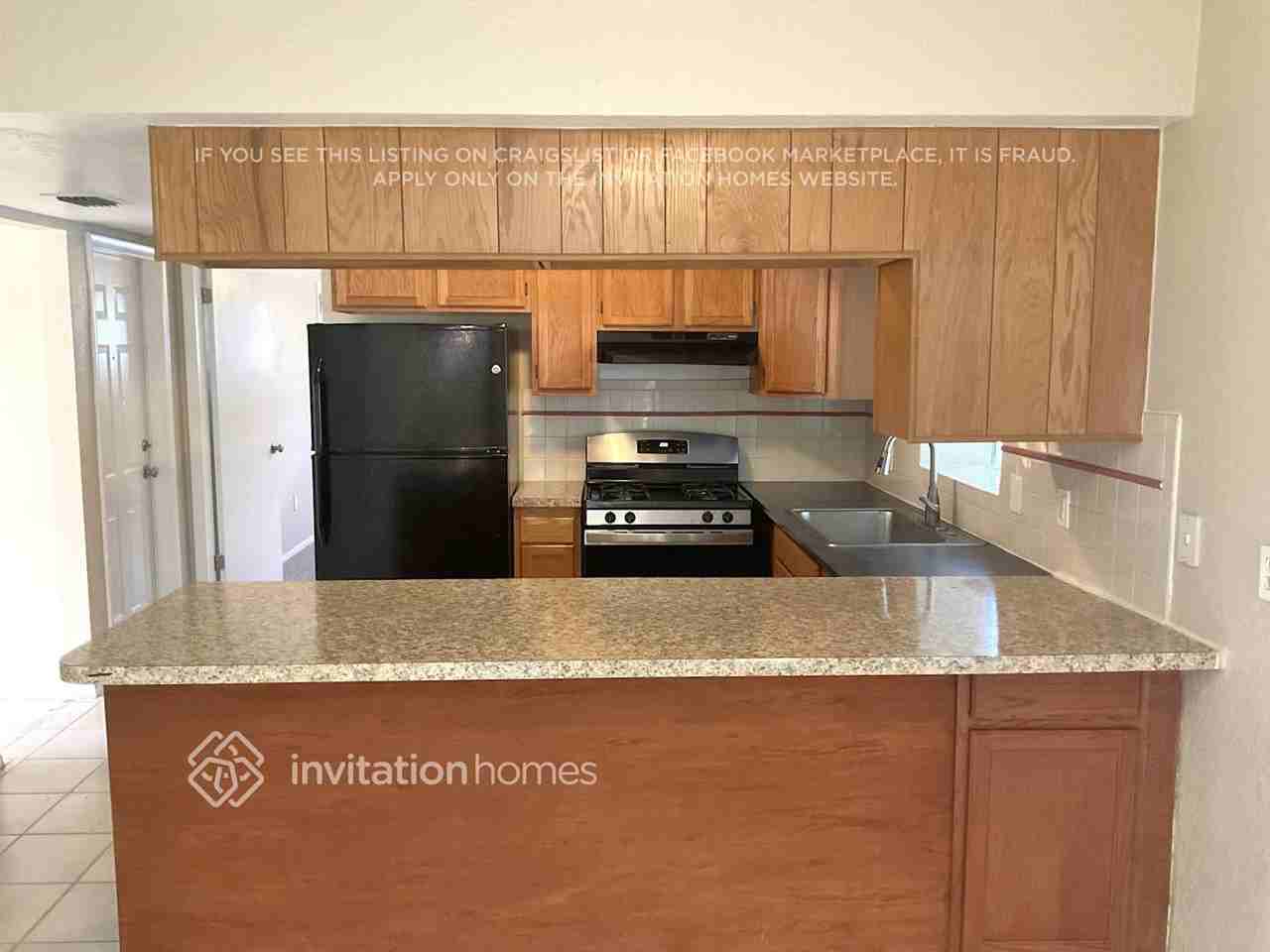 2194 Oak Grove Dr - Photo 7 of 19