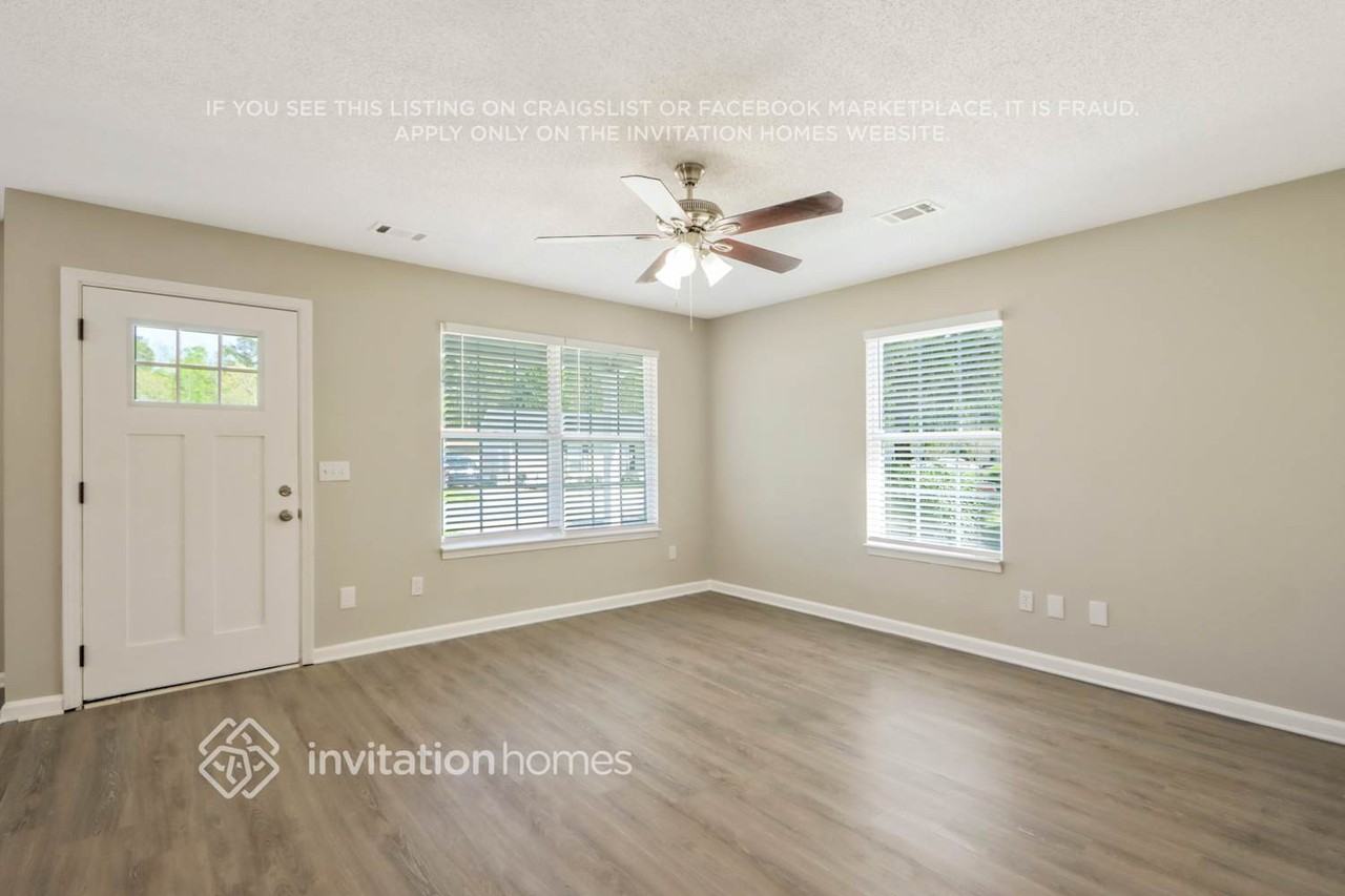 5663 Chrys St - Photo 2 of 21