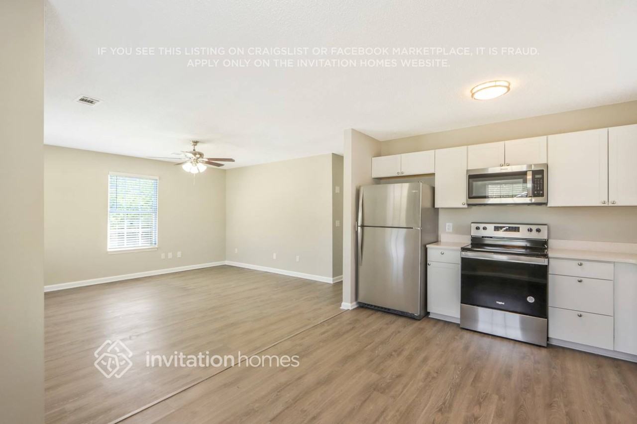 5663 Chrys St - Photo 6 of 21