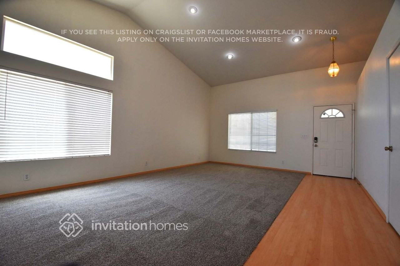 44056 Freer Way - Photo 3 of 20