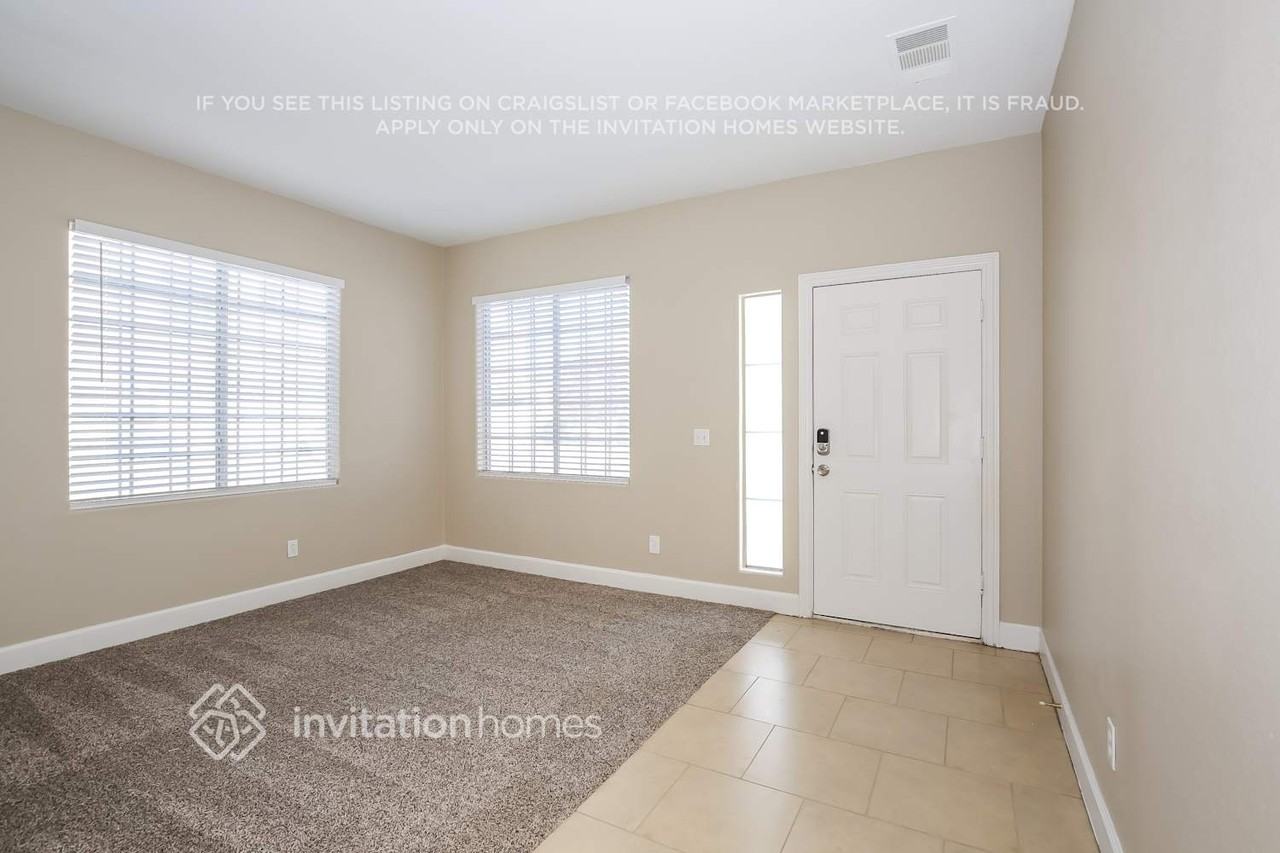 7825 Strong Water Ct - Photo 2 of 19