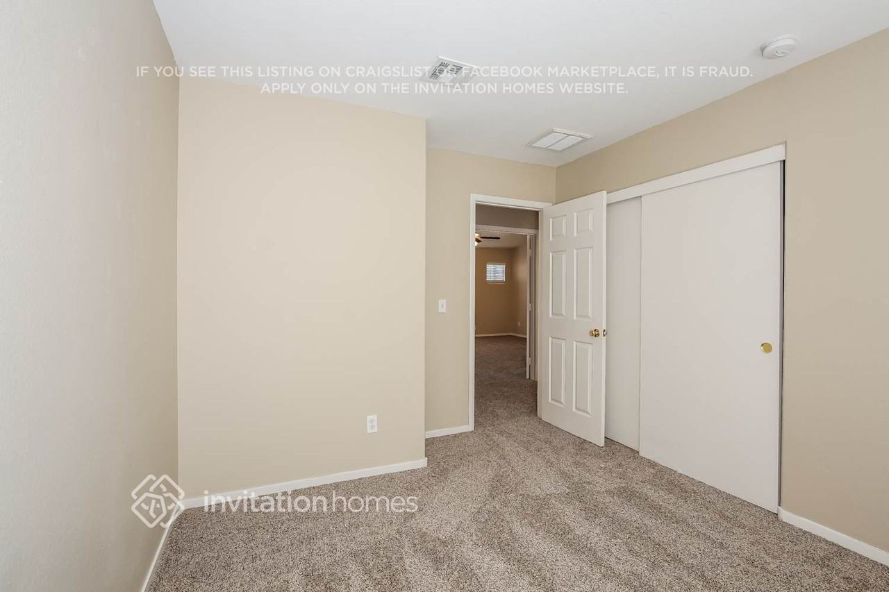 7825 Strong Water Ct - Photo 7 of 19