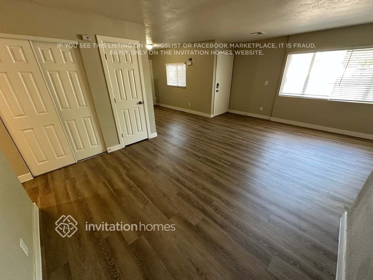 7711 E Beatrice St - Photo 3 of 17