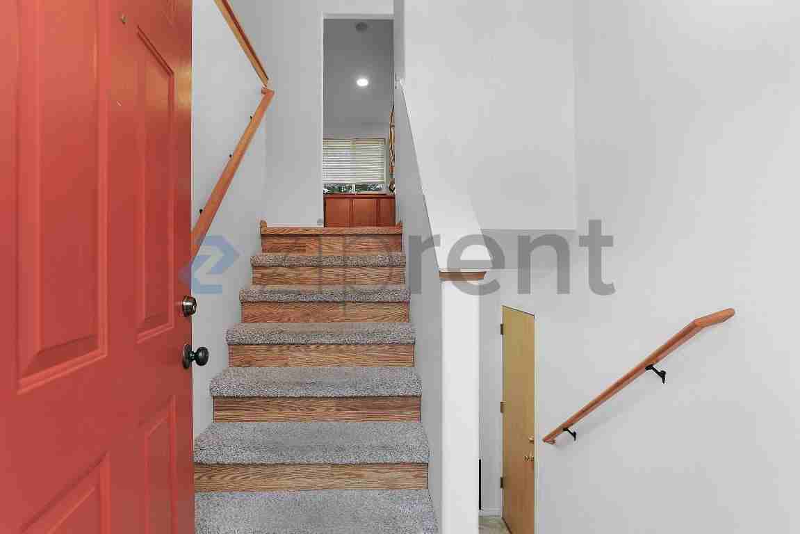 1715 Gohr Rd - Photo 2 of 24