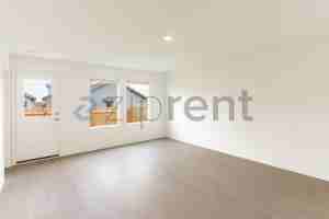 featured image of 208 Skyfire St