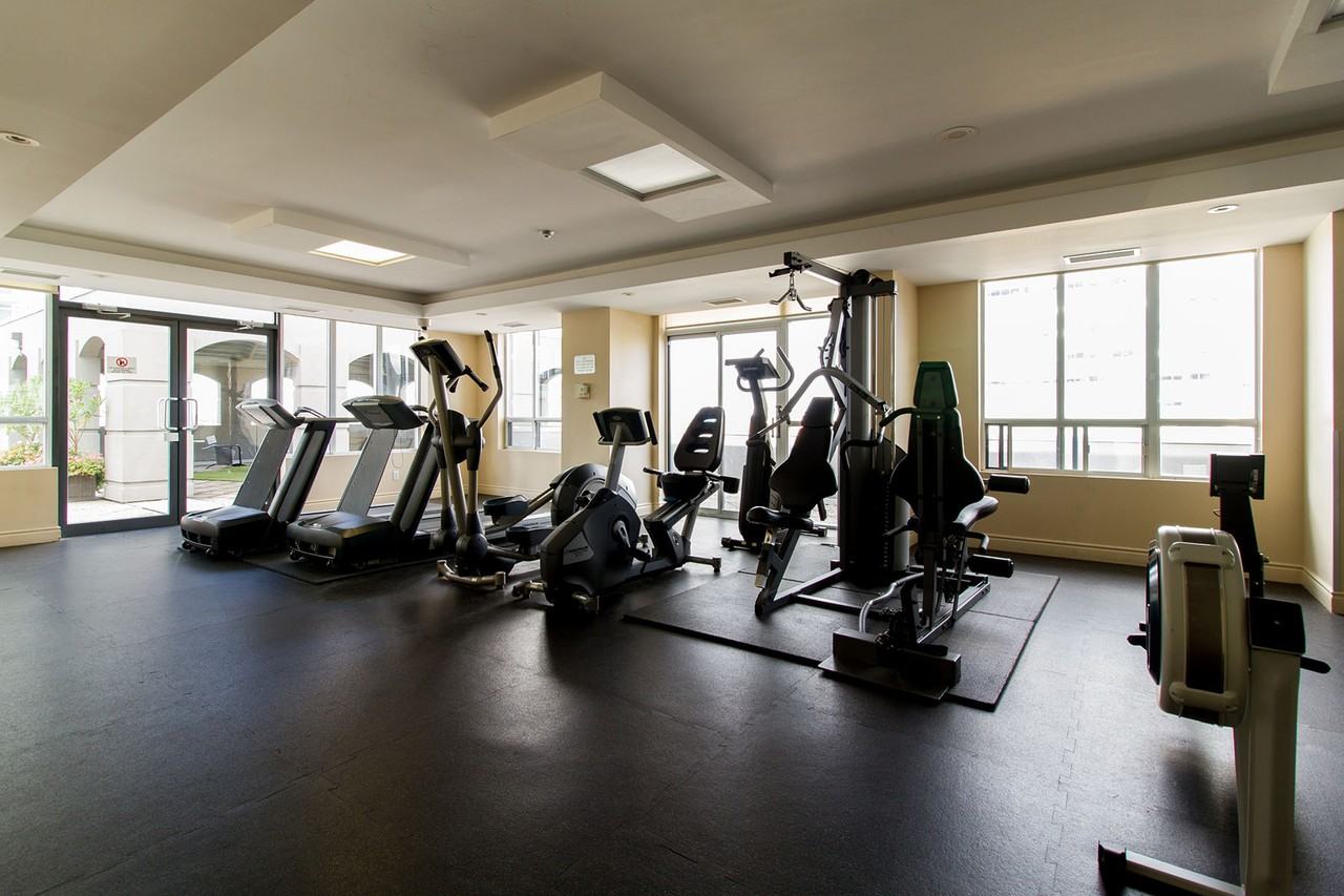 Modern Executive Suite in Toronto | All Inclusive - Photo 3 of 8