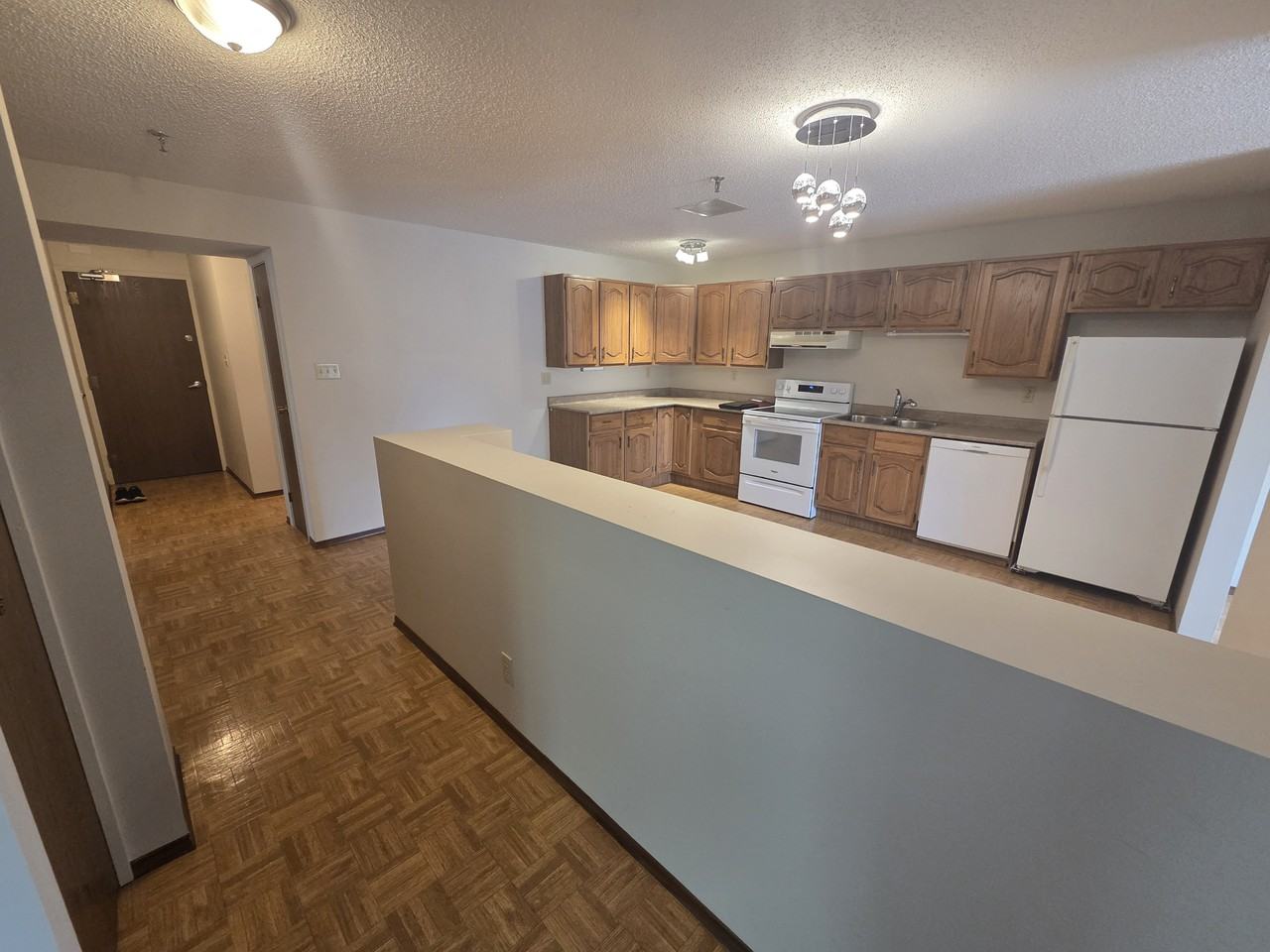 510 5th Avenue North - Photo 4 of 16