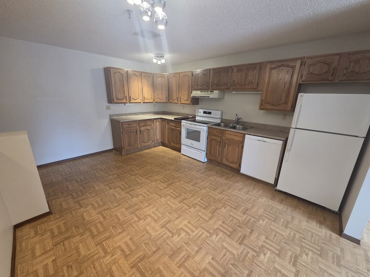 510 5th Avenue North - Photo 5 of 16