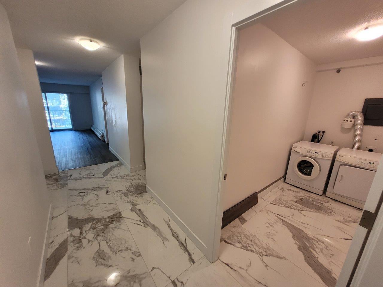 537 4th Avenue North - Photo 4 of 10