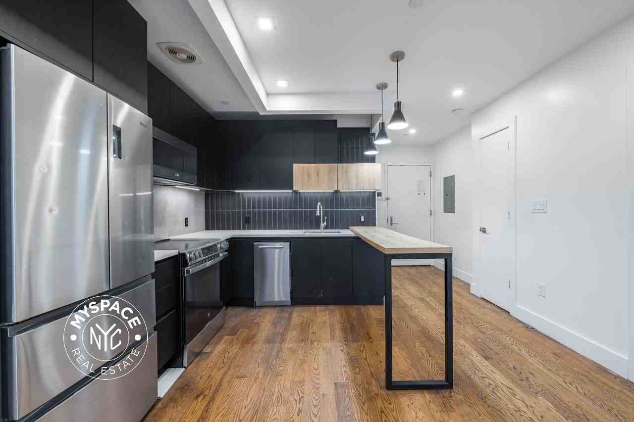 1800 Ocean Ave #2C - Photo 2 of 19