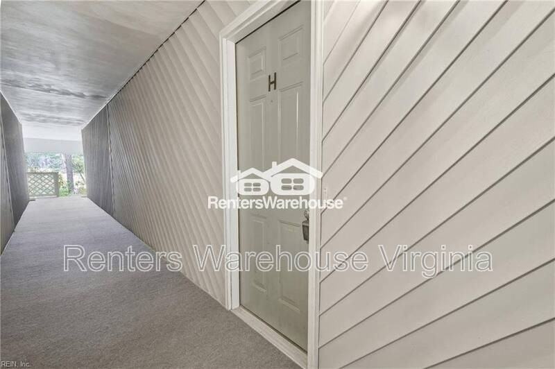 720 Inlet Quay #H - Photo 2 of 33