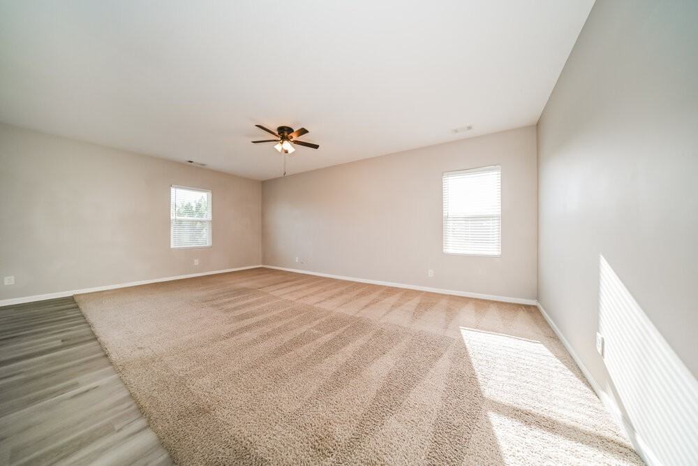 1062 Coldwater Dr - Photo 3 of 16