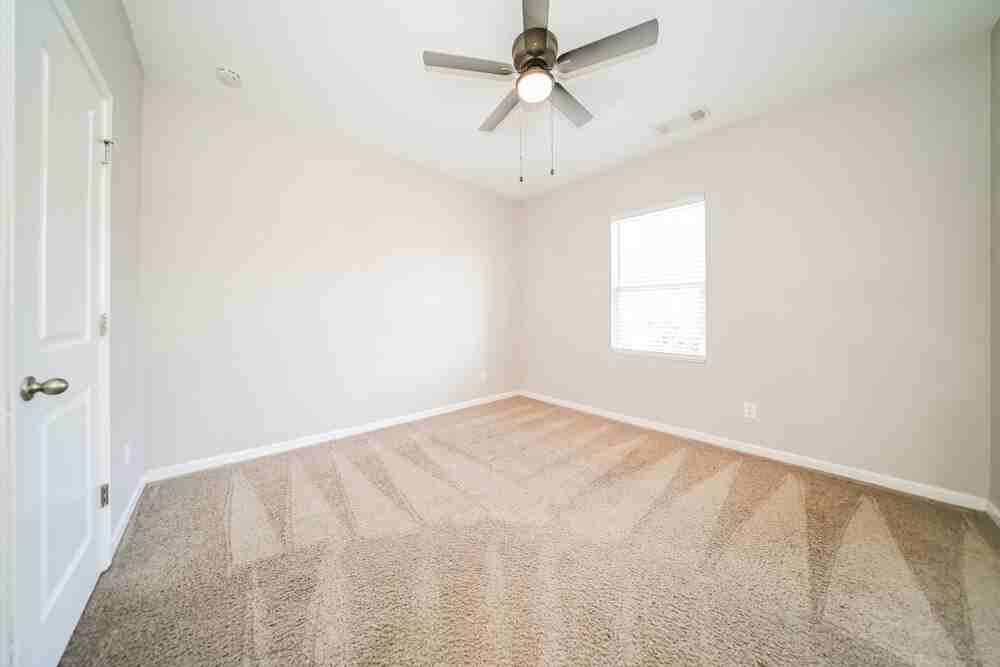 1062 Coldwater Dr - Photo 7 of 16