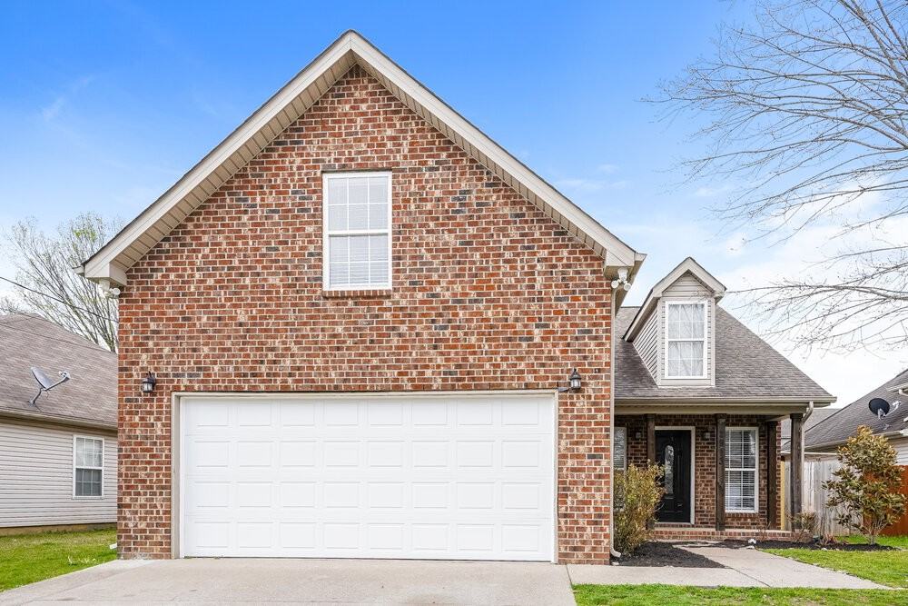2913 Bayshore Cv