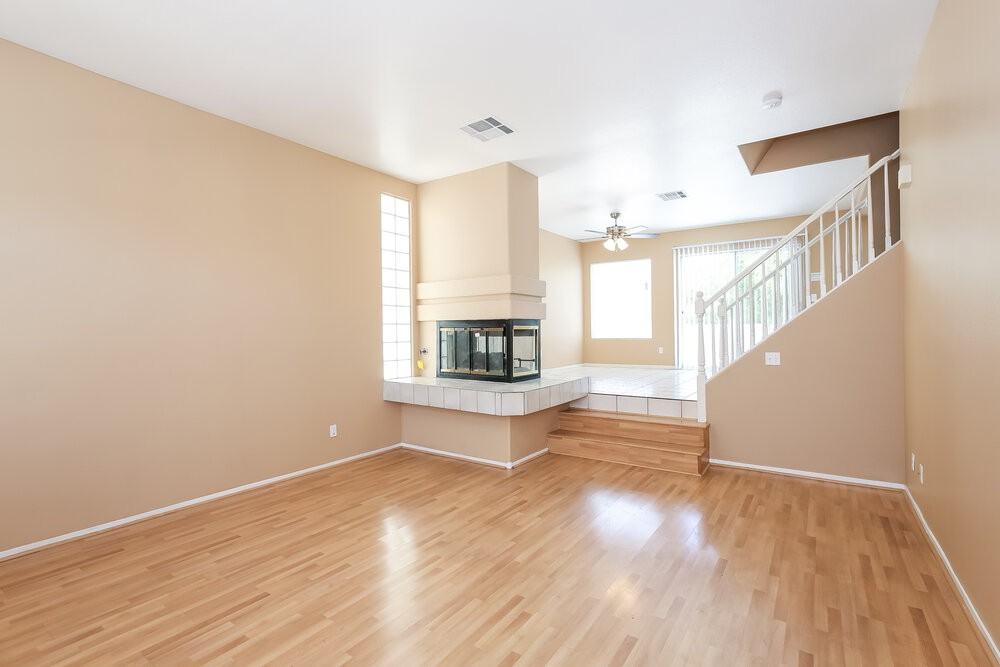 3428 Mariner Beach Dr - Photo 4 of 17