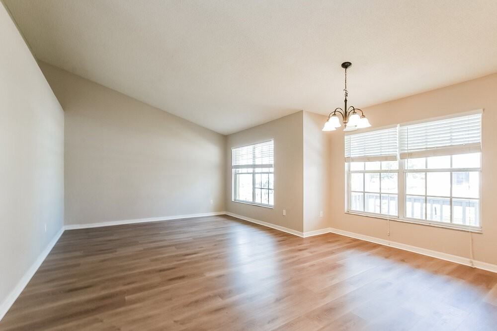 4511 Wyndcliff Cir - Photo 6 of 16