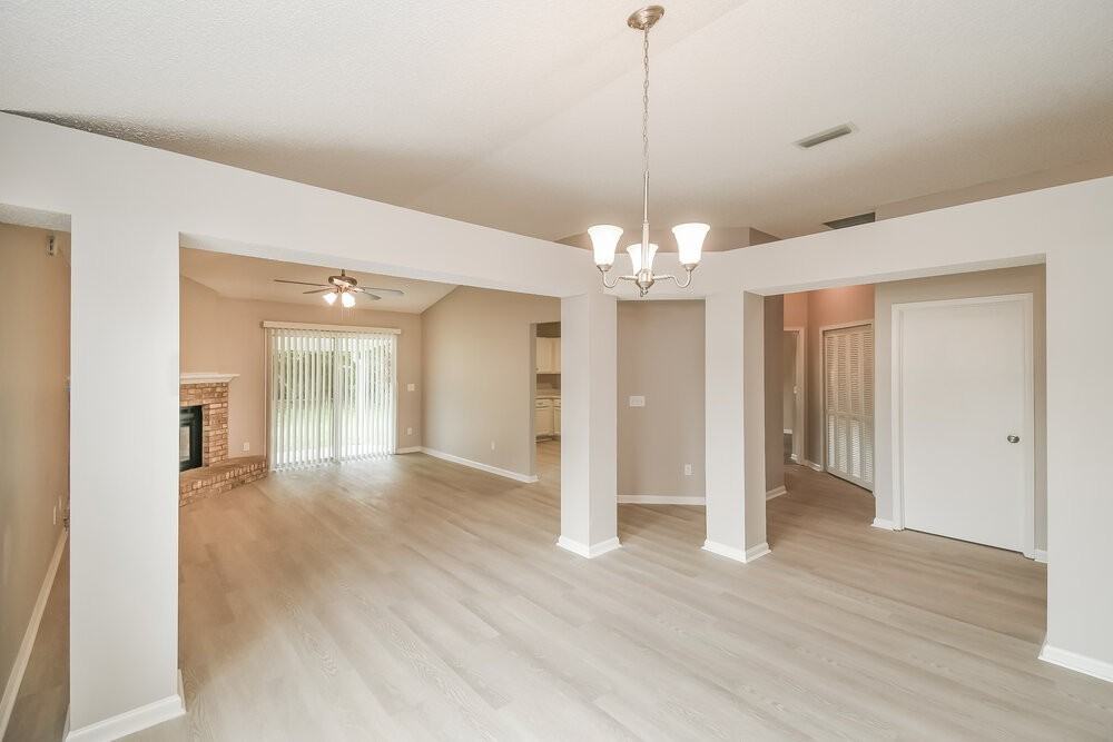 2066 Tanager Dr - Photo 6 of 16