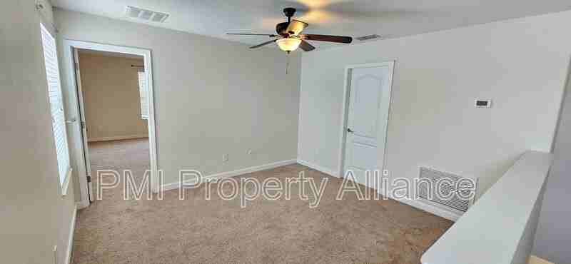 15217 Evergreen Oak Loop - Photo 7 of 25