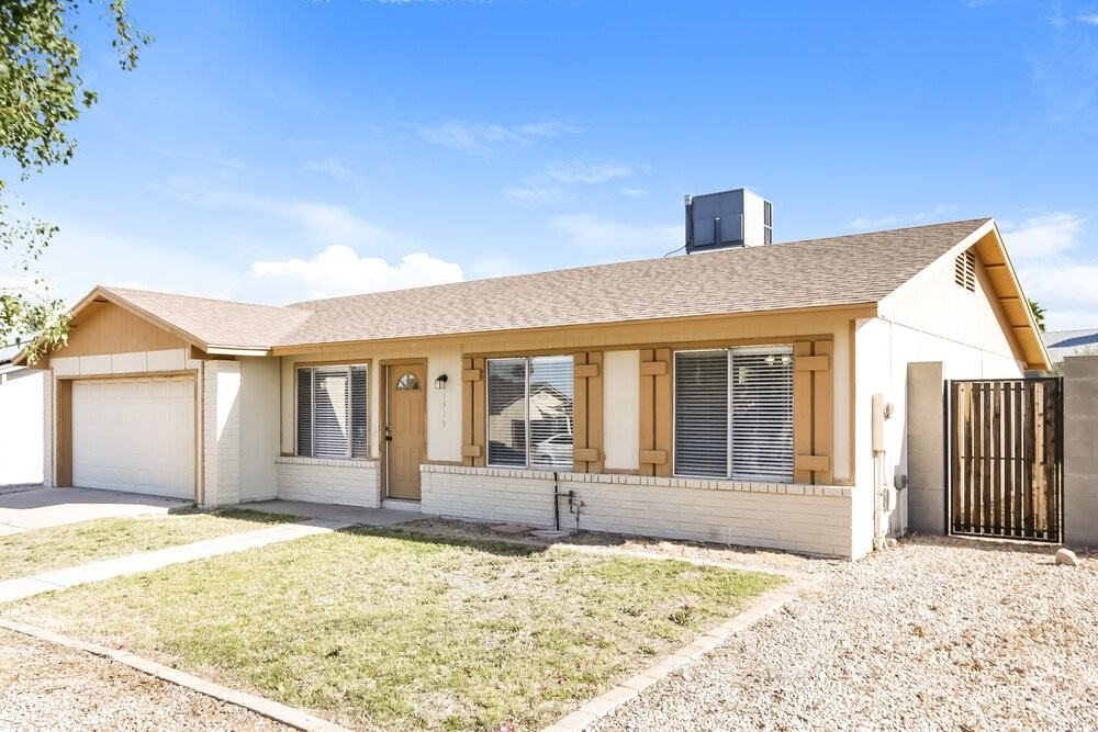 1419 N Rowen - Photo 3 of 19
