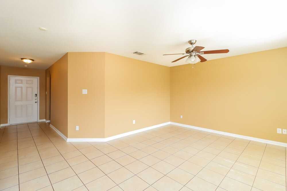 10009 Quail Glen Dr - Photo 5 of 19