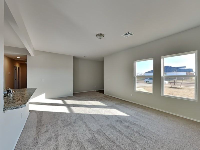 1029 E Stetson Ln - Photo 2 of 18